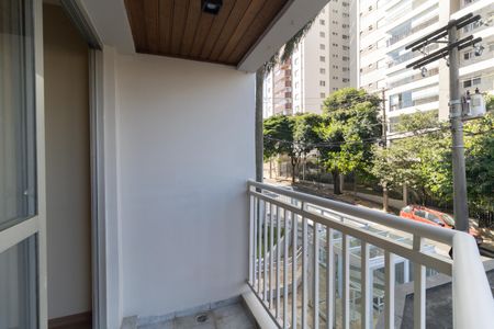 Varanda da Sala de apartamento à venda com 2 quartos, 59m² em Vila Gumercindo, São Paulo