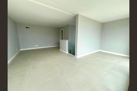Casa à venda com 4 quartos, 360m² em Barra da Tijuca, Rio de Janeiro