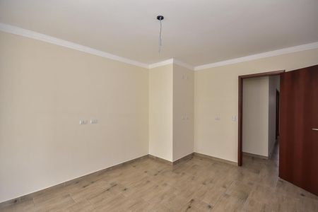 Casa para alugar com 150m², 3 quartos e 3 vagasSuíte