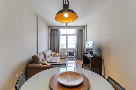 Sala de apartamento para alugar com 2 quartos, 100m² em Higienópolis, São Paulo