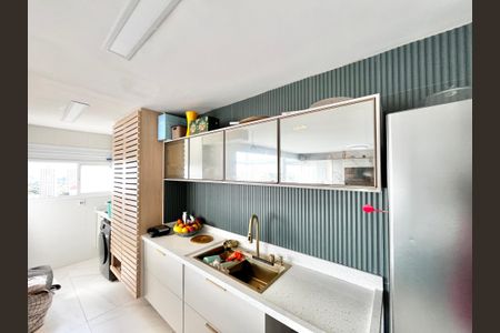 Apartamento para alugar com 115m², 2 quartos e 2 vagas Apartamento para alugar com 115m², 2 quartos e 2 vagasCozinha e Área de Serviço