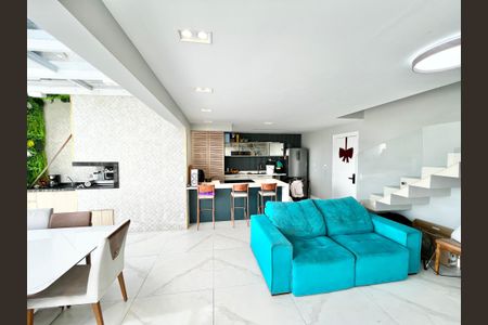 Apartamento para alugar com 115m², 2 quartos e 2 vagas Apartamento para alugar com 115m², 2 quartos e 2 vagasSala