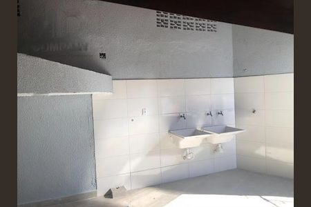 Casa à venda com 3 quartos, 203m² em Bosque da Saúde, São Paulo