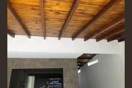 Casa à venda com 203m², 3 quartos e 2 vagas