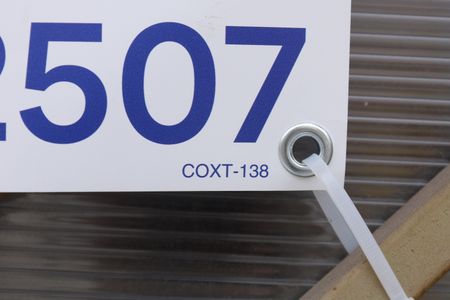 Casa para alugar com 180m², 4 quartos e 2 vagasPlaca instalada no portão - Código da placa: COXT-138