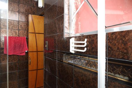 Casa para alugar com 180m², 4 quartos e 2 vagasBanheiro 2