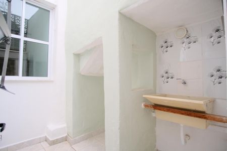 Casa para alugar com 52m², 1 quarto e sem vagaÁrea de Serviço