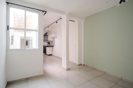 Casa para alugar com 52m², 1 quarto e sem vagaSala