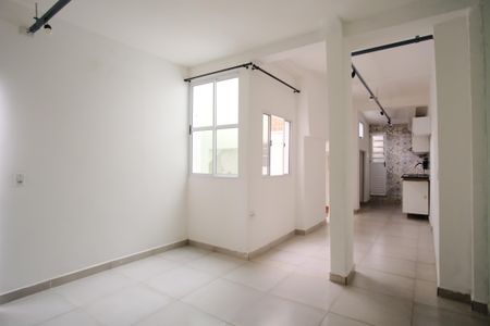 Sala de casa para alugar com 1 quarto, 52m² em Penha de França, São Paulo