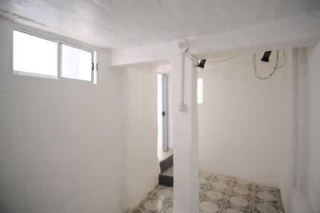 Casa para alugar com 52m², 1 quarto e sem vagaQuarto