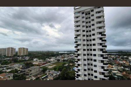 Apartamento à venda com 65m², 2 quartos e 1 vaga Apartamento à venda com 65m², 2 quartos e 1 vagaVaranda