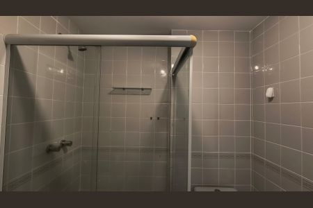 Apartamento à venda com 65m², 2 quartos e 1 vaga Apartamento à venda com 65m², 2 quartos e 1 vagaBanheiro Social