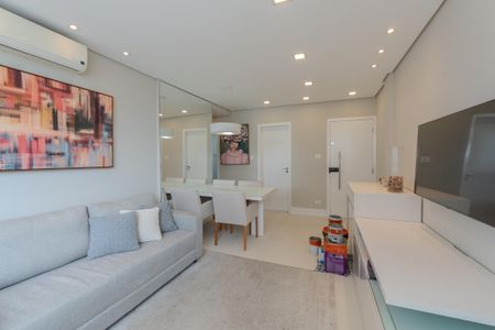 Sala de apartamento para alugar com 2 quartos, 68m² em Liberdade, São Paulo