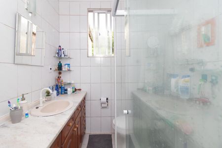 Apartamento à venda com 76m², 3 quartos e sem vagaBanheiro