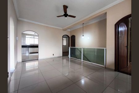 Casa à venda com 3 quartos, 360m² em União, Belo Horizonte