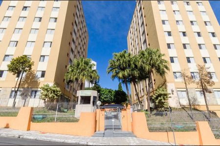 Apartamento para alugar com 72m², 2 quartos e 1 vagaFachada e portaria