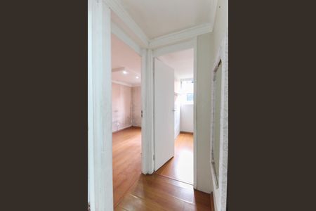 Apartamento para alugar com 75m², 2 quartos e 1 vagaCorredor