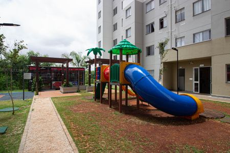 Apartamento à venda com 40m², 2 quartos e sem vaga Apartamento à venda com 40m², 2 quartos e sem vagaÁrea comum - Playground