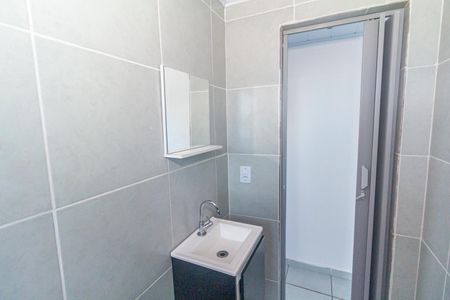 Casa para alugar com 40m², 1 quarto e sem vaga Casa para alugar com 40m², 1 quarto e sem vagaBanheiro