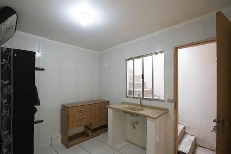 Cozinha de apartamento para alugar com 1 quarto, 23m² em Jardim Ataliba Leonel, São Paulo