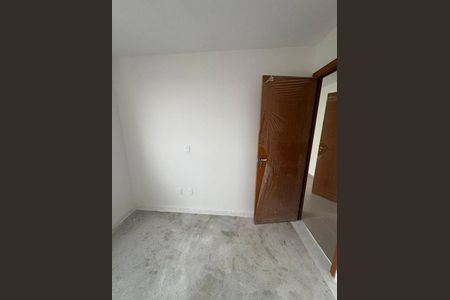 Foto 05 de apartamento à venda com 2 quartos, 36m² em Vila Antonieta, São Paulo