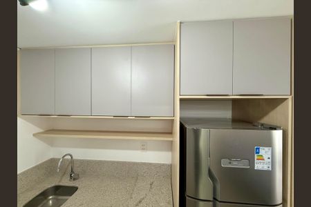 Studio para alugar com 26m², 0 quarto e sem vaga Studio para alugar com 26m², 0 quarto e sem vagaCozinha