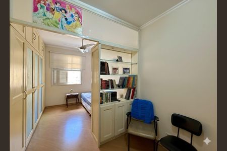 Casa à venda com 210m², 3 quartos e 2 vagasQuarto 2