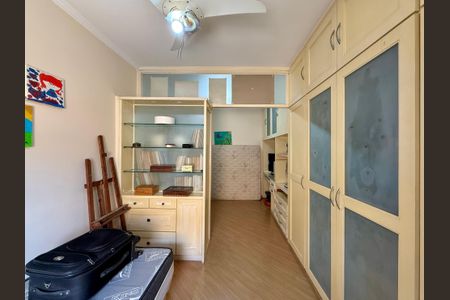 Casa à venda com 210m², 3 quartos e 2 vagasQuarto 2