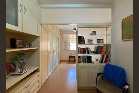 Casa à venda com 210m², 3 quartos e 2 vagasQuarto 2