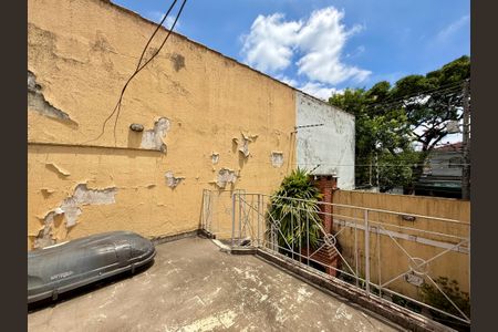 Casa à venda com 210m², 3 quartos e 2 vagasTerraço