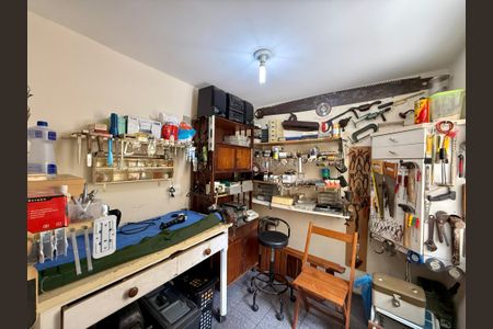 Casa à venda com 210m², 3 quartos e 2 vagasQuarto de Serviço