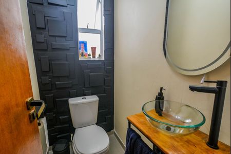 Casa à venda com 140m², 3 quartos e 4 vagasLavabo