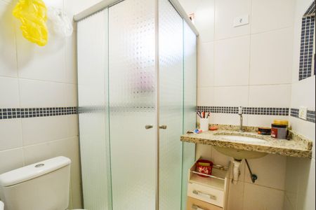 Casa à venda com 140m², 3 quartos e 4 vagasBanheiro da Suíte