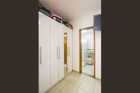 Casa à venda com 140m², 3 quartos e 4 vagasQuarto Suíte