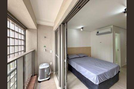 Studio para alugar com 26m², 0 quarto e sem vaga Studio para alugar com 26m², 0 quarto e sem vagaSacada