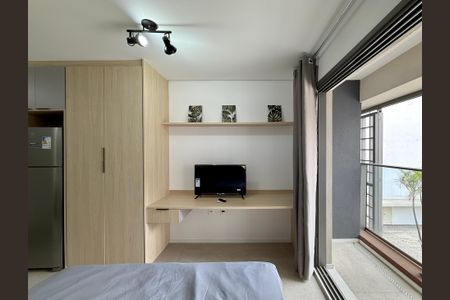 Studio para alugar com 26m², 0 quarto e sem vaga Studio para alugar com 26m², 0 quarto e sem vagaQuarto