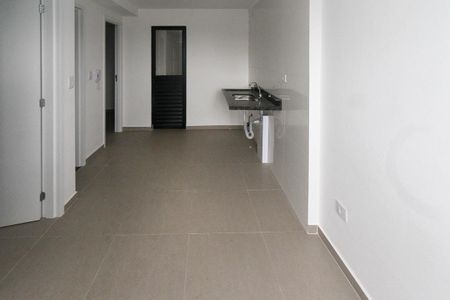 Sala e cozinha de apartamento para alugar com 2 quartos, 33m² em Vila Formosa, São Paulo