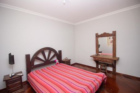 Apartamento para alugar com 224m², 4 quartos e 6 vagas Apartamento para alugar com 224m², 4 quartos e 6 vagasSuíte