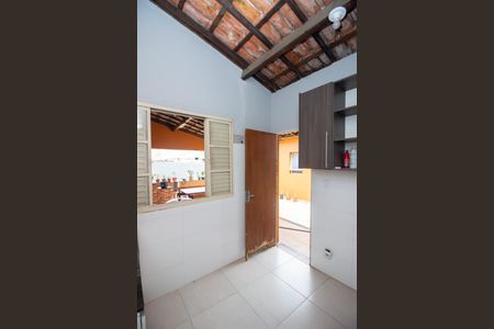 Apartamento para alugar com 224m², 4 quartos e 6 vagas Apartamento para alugar com 224m², 4 quartos e 6 vagasQuarto de Serviço