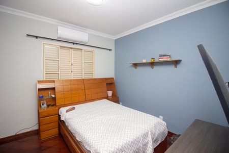 Apartamento para alugar com 224m², 4 quartos e 6 vagas Apartamento para alugar com 224m², 4 quartos e 6 vagasQuarto 1