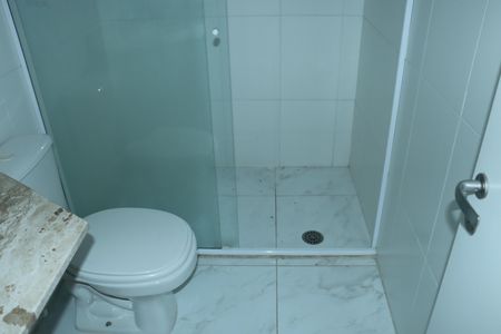 Casa de condomínio para alugar com 202m², 3 quartos e 3 vagasBanheiro do Quarto 3