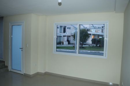 Casa de condomínio para alugar com 202m², 3 quartos e 3 vagasSala