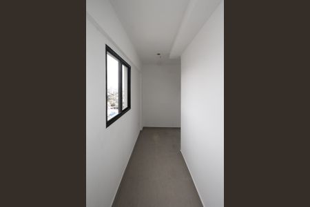 Apartamento para alugar com 39m², 2 quartos e sem vaga Apartamento para alugar com 39m², 2 quartos e sem vagaCorredor de entrada