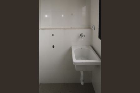 Apartamento para alugar com 39m², 2 quartos e sem vaga Apartamento para alugar com 39m², 2 quartos e sem vagaÁrea de Serviço