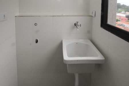 Apartamento para alugar com 39m², 2 quartos e sem vaga Apartamento para alugar com 39m², 2 quartos e sem vagaÁrea de Serviço