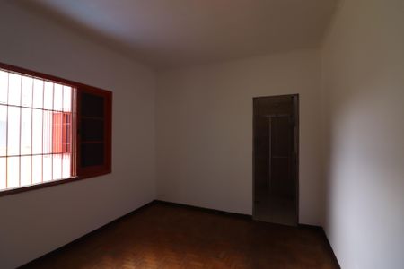 Casa para alugar com 400m², 5 quartos e 8 vagasSuíte 1
