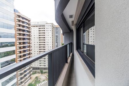 Apartamento para alugar com 77m², 3 quartos e 1 vagaVaranda