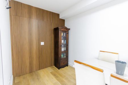 Apartamento à venda com 96m², 3 quartos e 2 vagas Apartamento à venda com 96m², 3 quartos e 2 vagasSala