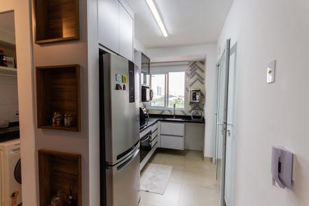 Apartamento à venda com 96m², 3 quartos e 2 vagas Apartamento à venda com 96m², 3 quartos e 2 vagasCozinha
