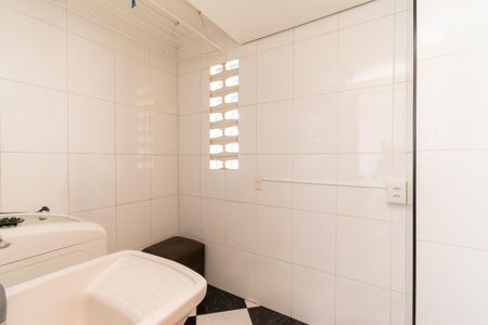 Apartamento à venda com 58m², 2 quartos e 1 vagaÁrea de Serviço